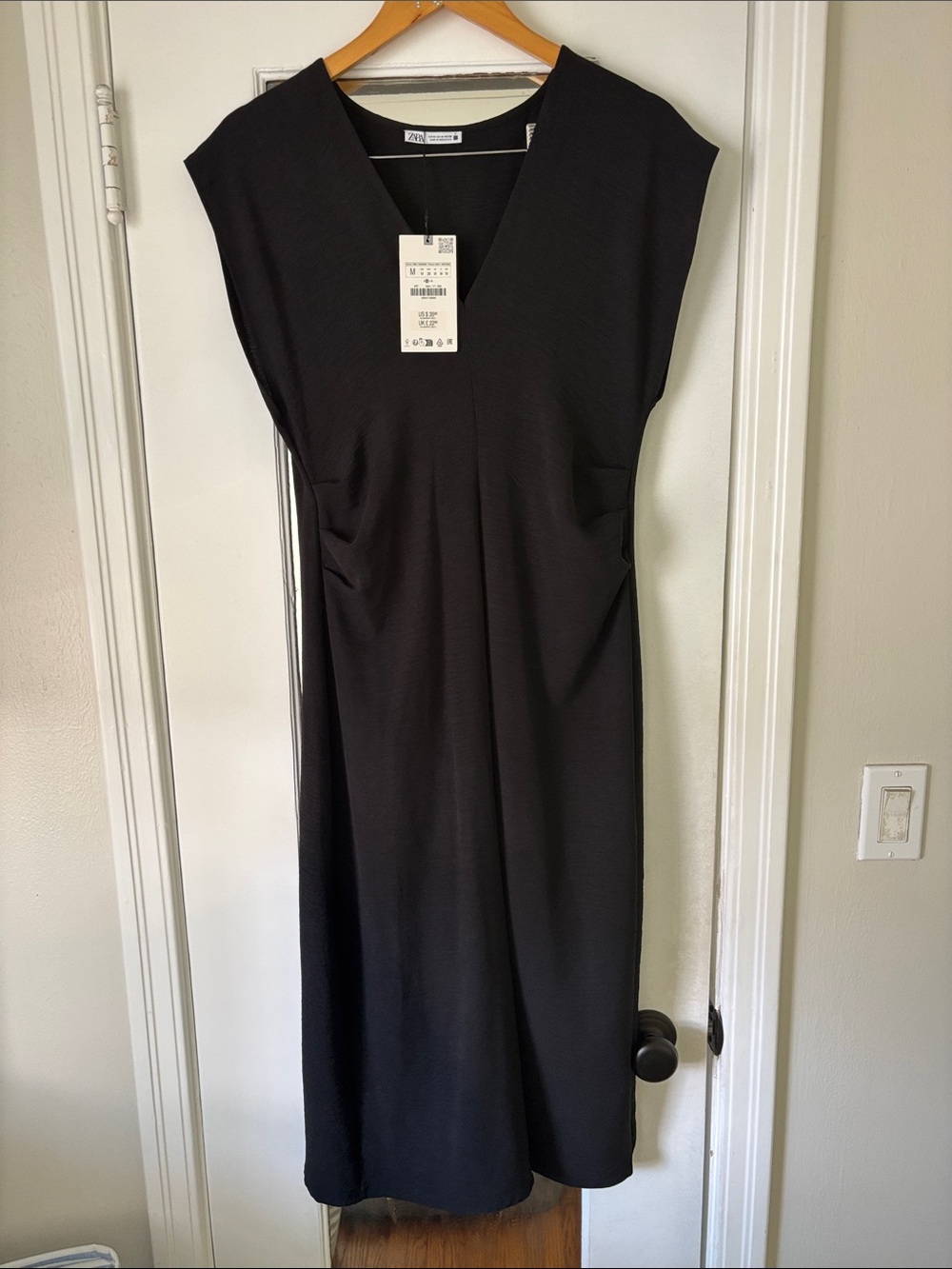 Zara Black V-Neck Midi Dress with Side Ruching